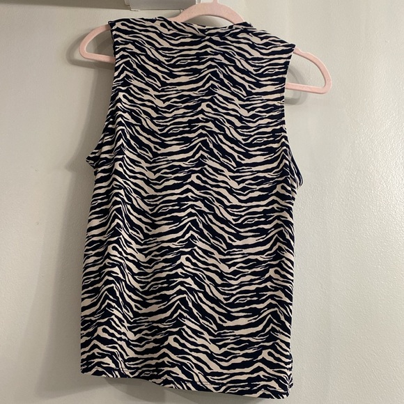 Zebra print mock neck top - Picture 2 of 4